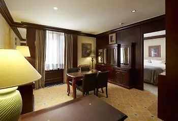 Grand Mercure Imperial Palace Hotel