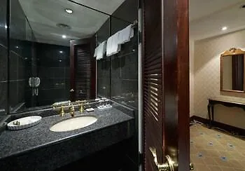 Grand Mercure Imperial Palace