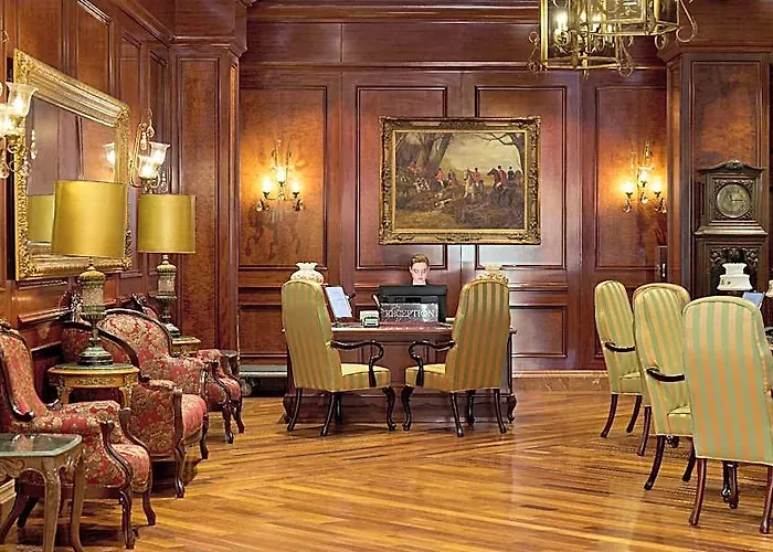 Grand Mercure Imperial Palace Hotel
