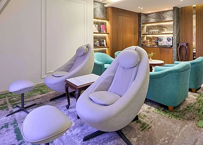 Grand Mercure Imperial Palace 5*