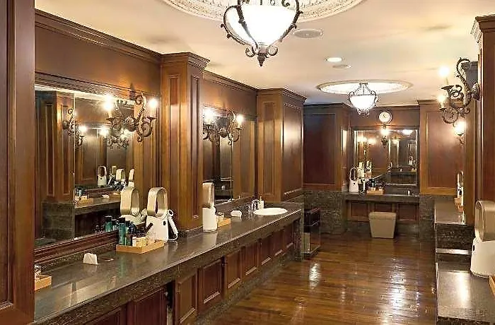 Grand Mercure Imperial Palace 5*